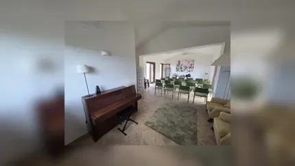 sala-riunioni-angolazione